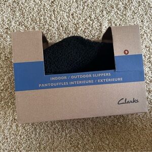 Clarks Berber Clog Slippers Mens 9M Black Indoor Outdoor Sherpa Fleece NIB